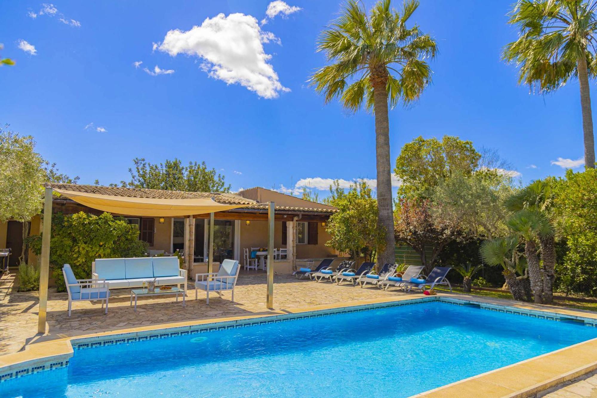 Biel Villa Pollença